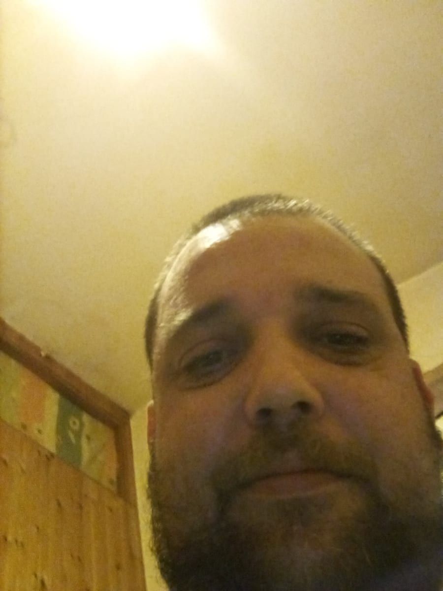 Profil de Millan, 45 ans, Gay male à Fornex (Liddes) (Valais)