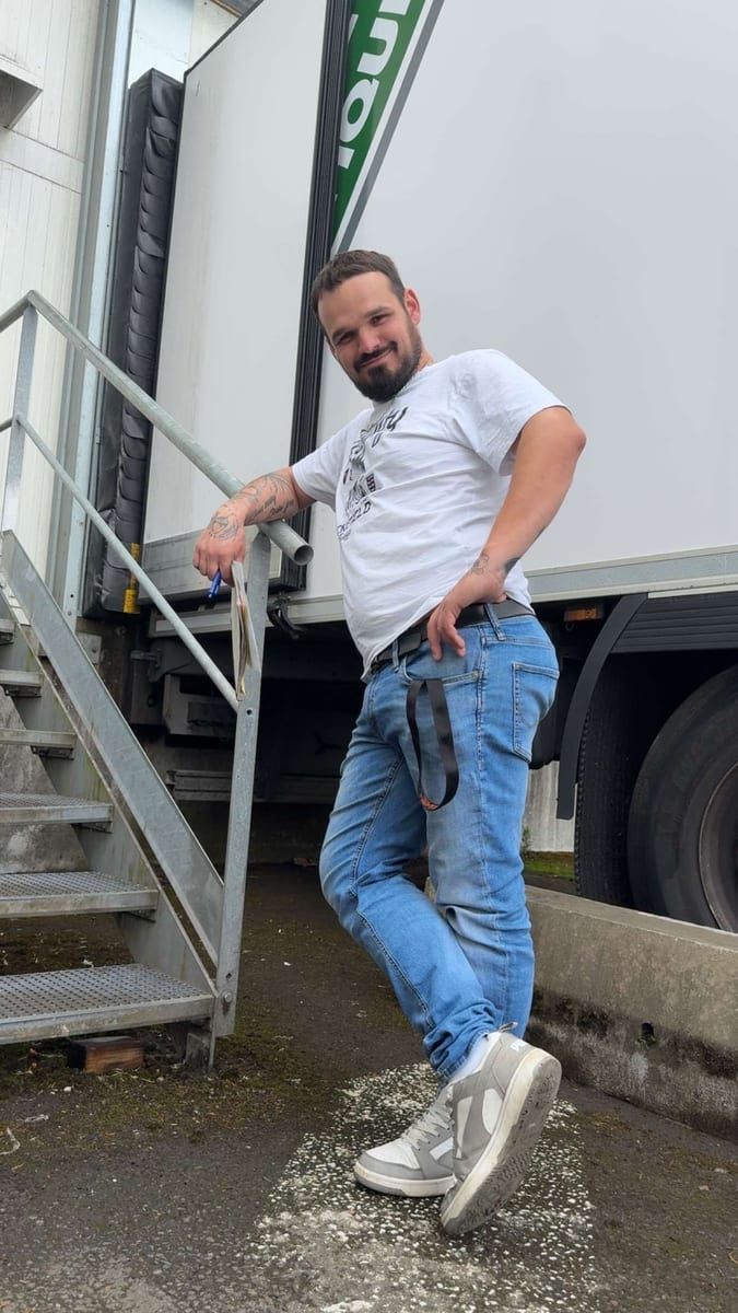 Profil de Udo, 27 ans, Gay male à Kerns (Obwald)