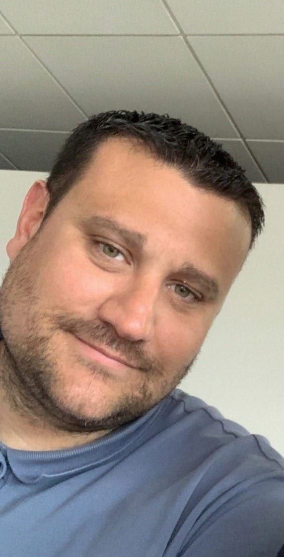 Profil de Charlin, 37 ans, Gay male à Vilars NE (Neuchâtel)