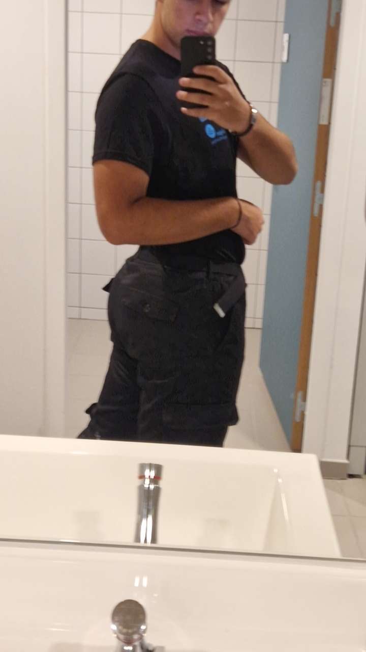 Profil de Anjel, 24 ans, Gay male à Zwingen (Bâle-Campagne)