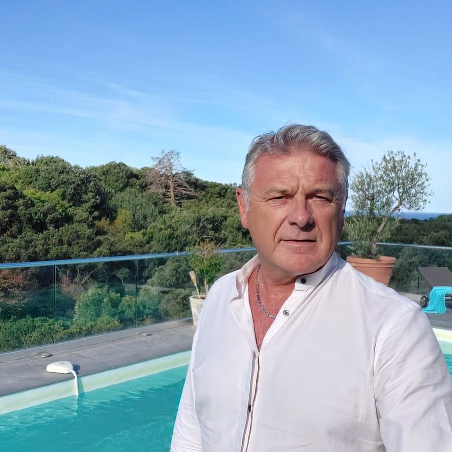 Profil de Larsen, 22 ans, Gay male à Colombier VD (Vaud)