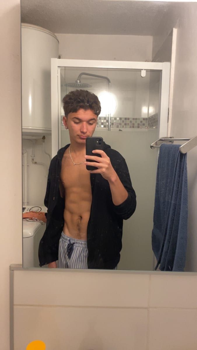 Profil de Lucciano, 27 ans, Gay male à Cotterd (Vaud)