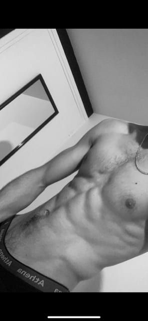 Profil de Djohan, 34 ans, Gay male à Root (Lucerne)