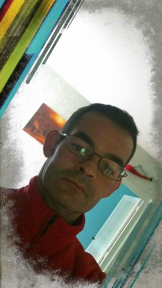 Maroussia - Gay male à Susten Profil de Maroussia, 39 ans, Gay male à Susten (Valais)