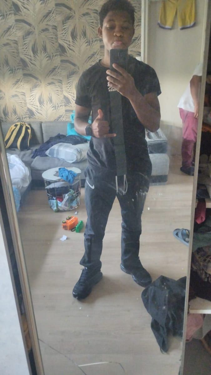 Profil de Mahamoud, 34 ans, Gay male à Jongny (Vaud)