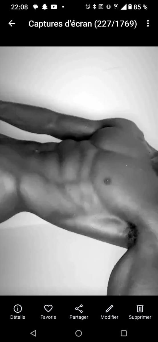 Profil de Chrisna, 22 ans, Gay male à Granges SO (Soleure)