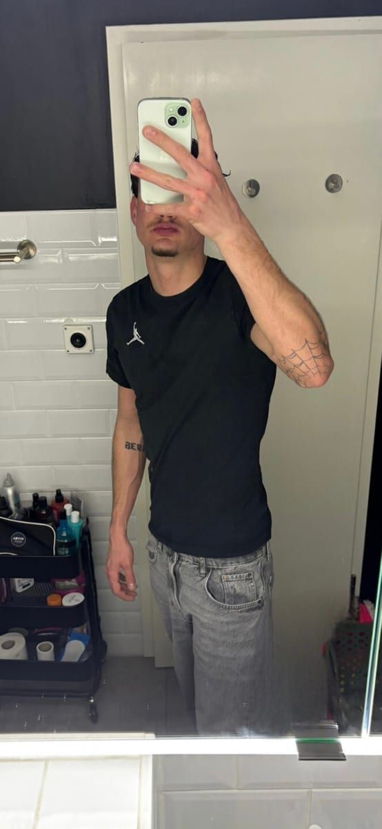 Profil de Alem, 36 ans, Gay male à Wassen UR (Uri)