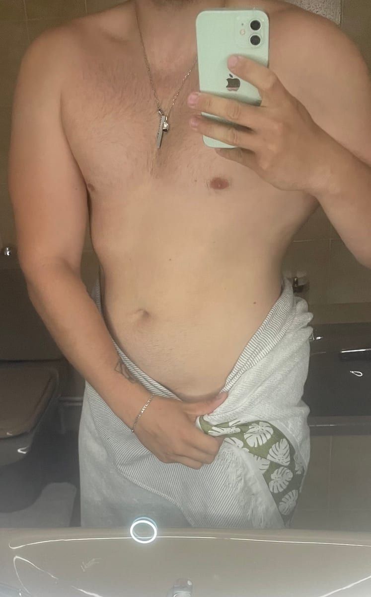 Profil de Niklas, 22 ans, Gay male à Constantine (Vaud)