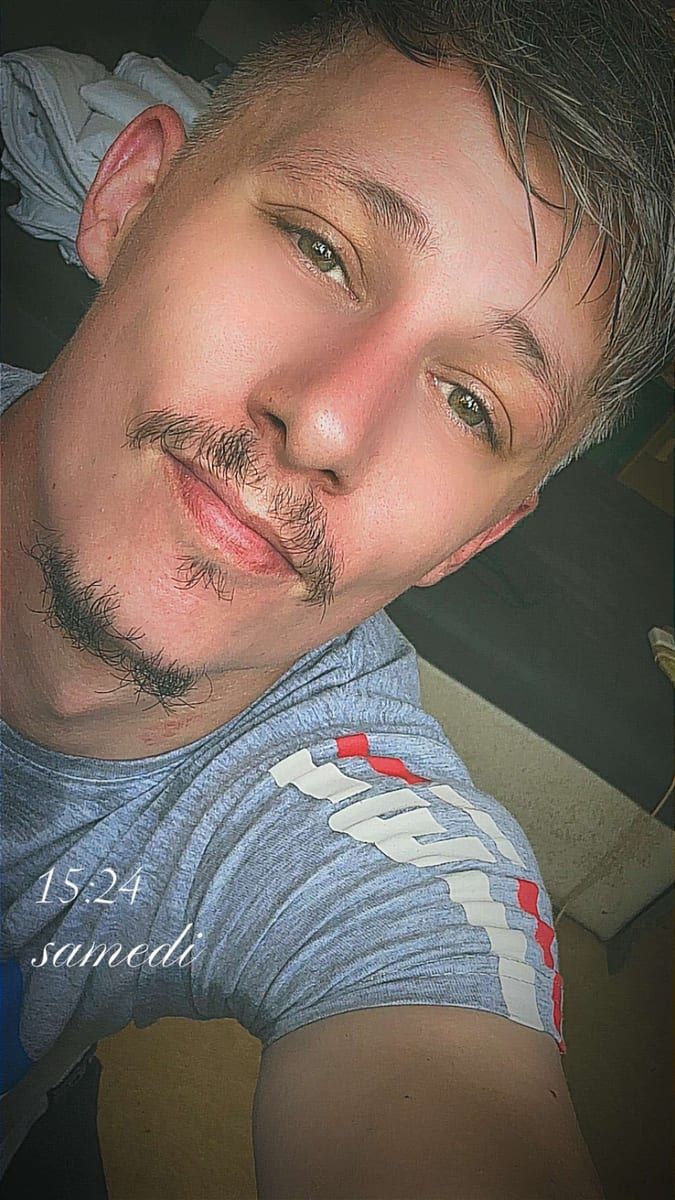 Profil de Maliki, 33 ans, Gay male à Urnerboden (Uri)