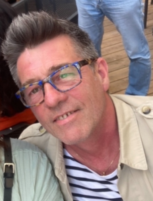 Profil de Howel, 31 ans, Gay male à Douanne (Berne)