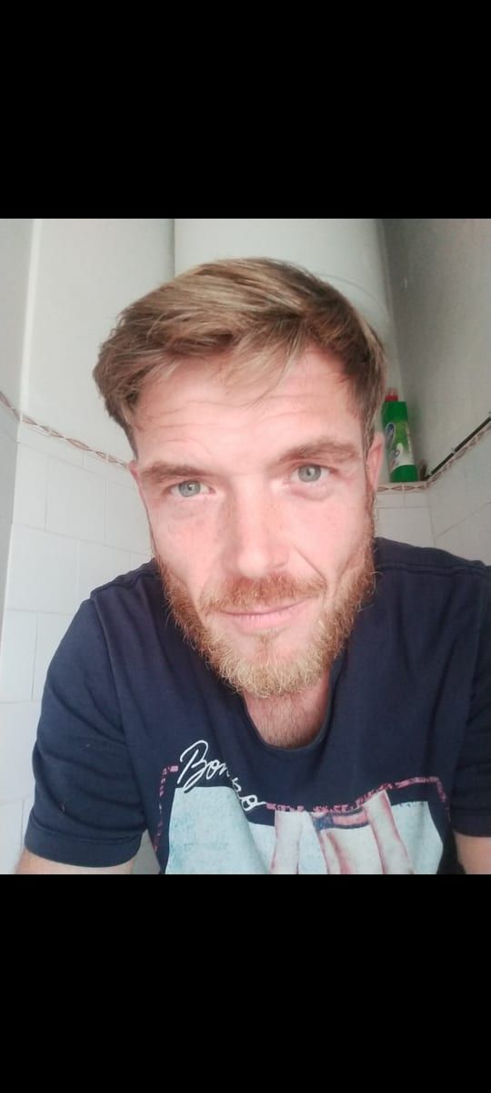 Profil de Vural, 43 ans, Gay male à Andiast (Grisons)