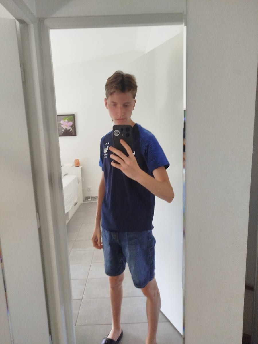 Profil de Hassen, 33 ans, Gay male à Zwillikon (Zurich)