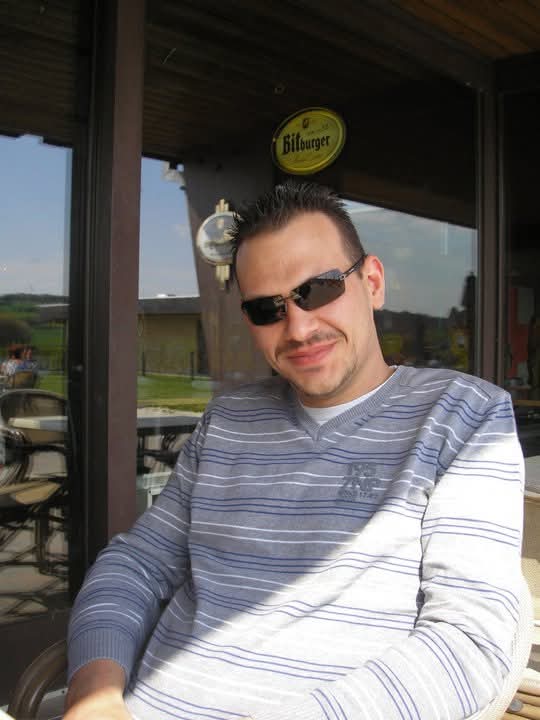 Profil de Hamdane, 34 ans, Gay male à Brüttelen (Berne)