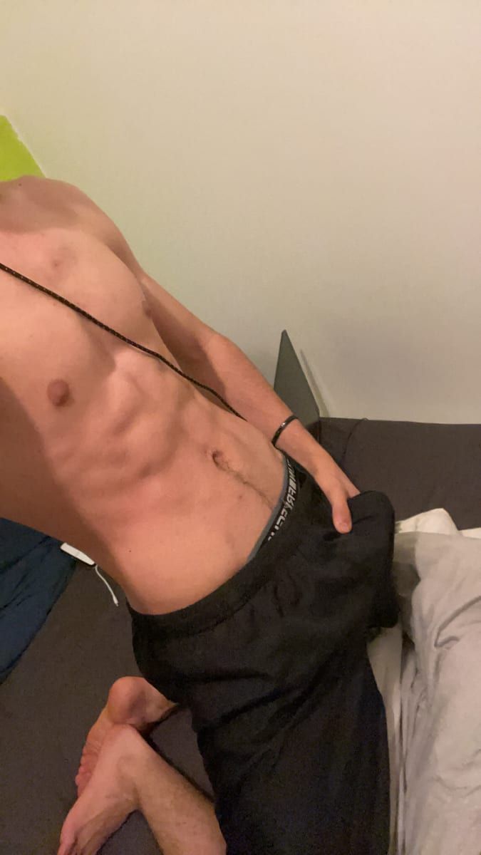 Profil de Loris, 25 ans, Gay male à Ziegelbrücke (Glaris)