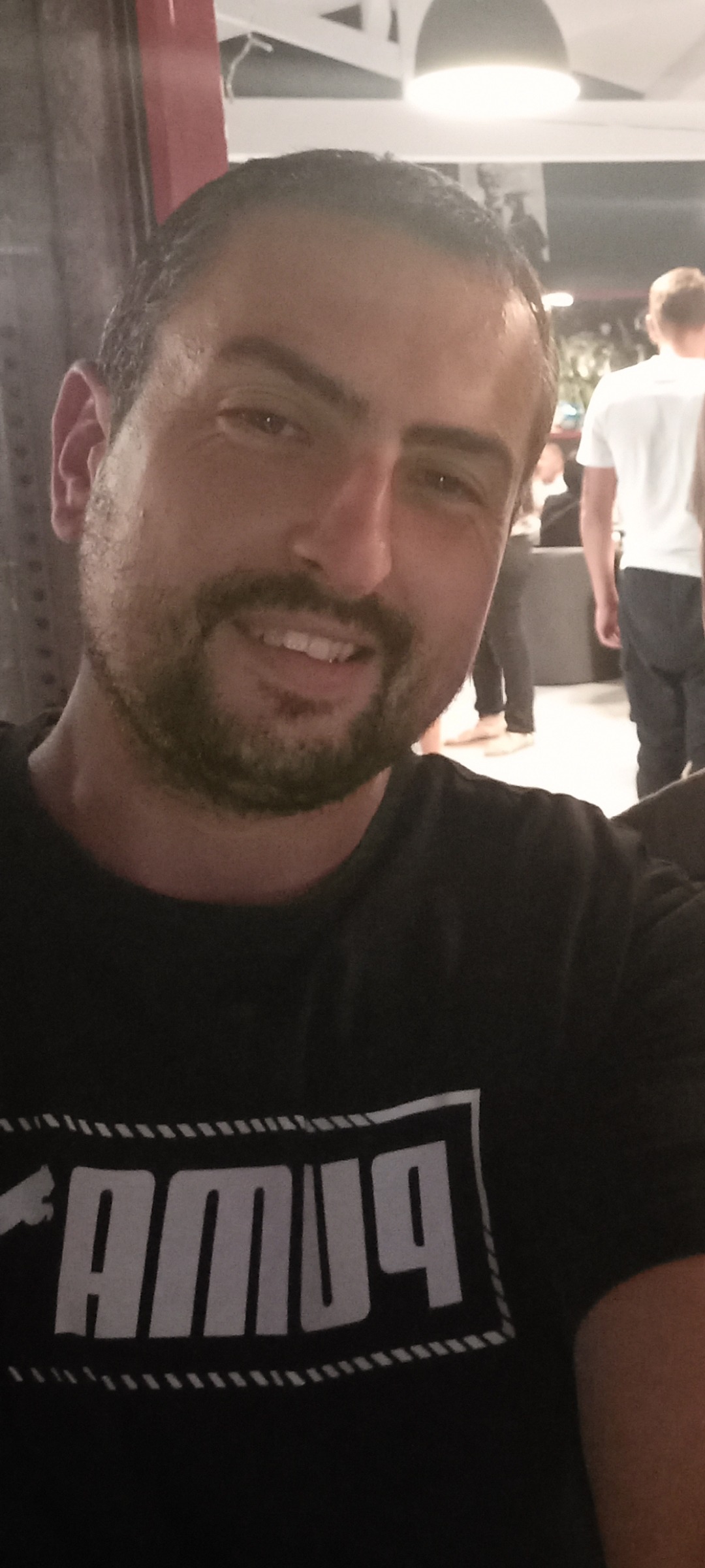 Profil de Admir, 25 ans, Gay male à Champsec (Valais)