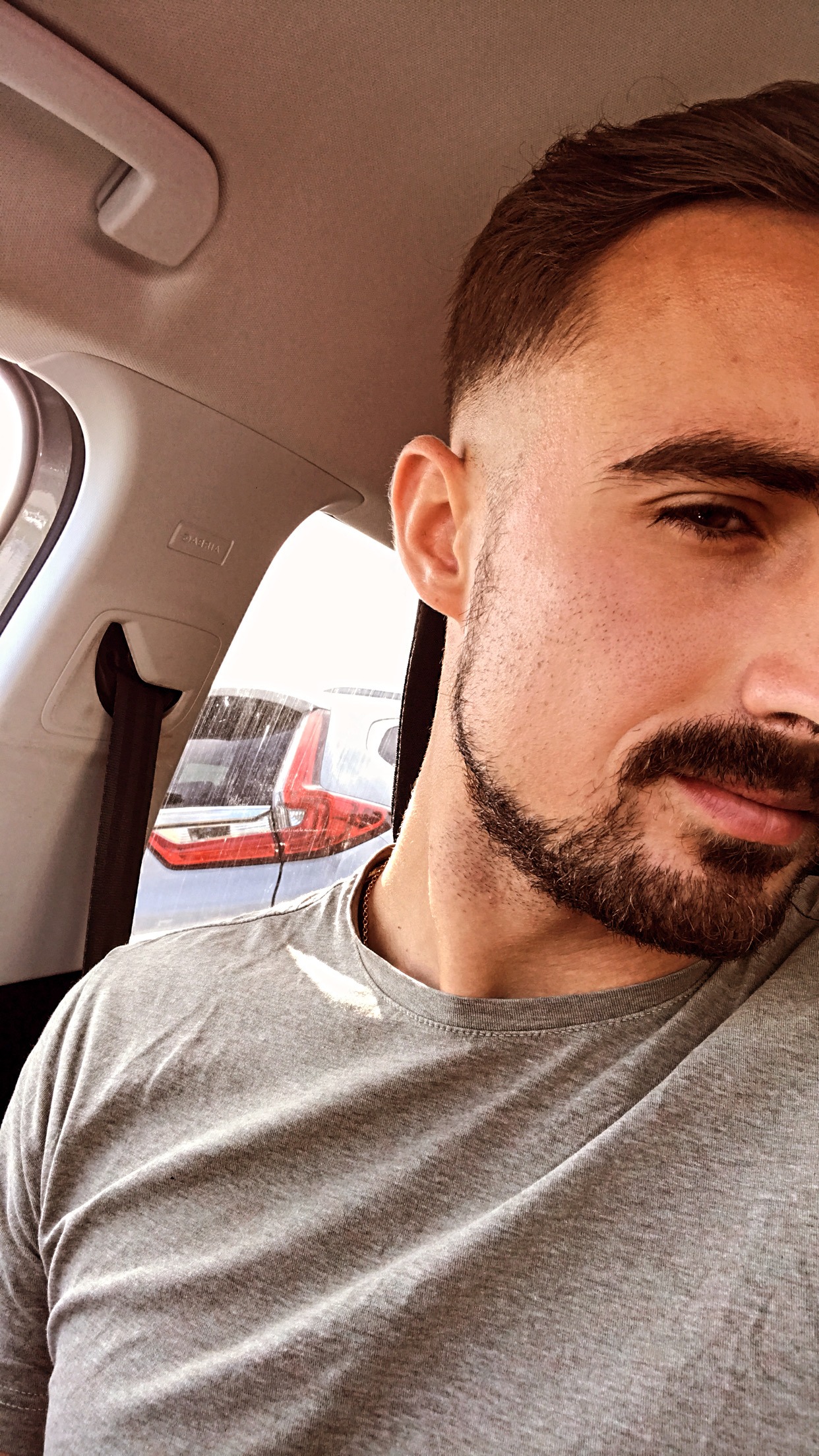 Profil de Olann, 41 ans, Gay male à Cortébert (Berne)