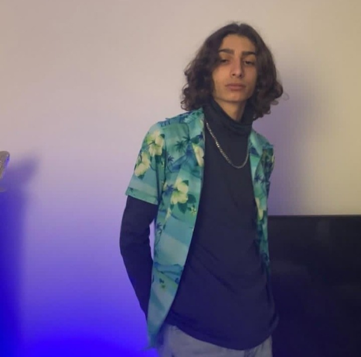 Profil de Rihane, 25 ans, Gay male à Intschi (Uri)